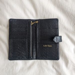 & other stories wallet